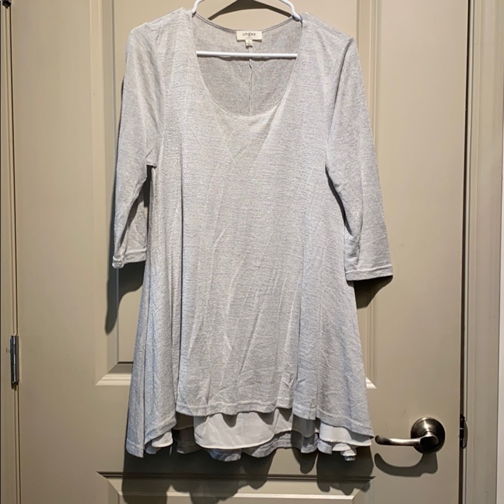 Gray hi-low tunic, 3/4 length sleeves